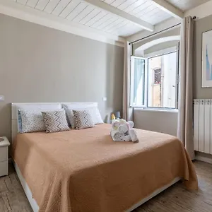 https://da-gina-taggia.hotelitalianriviera.com